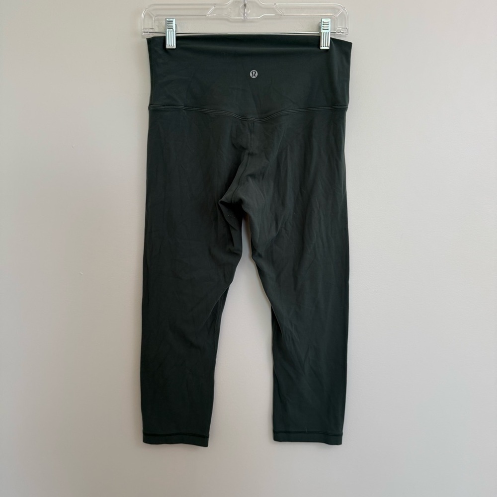 Lululemon Green Align Crop Leggings No Tags* Size‎ Small Athleisure Sporty